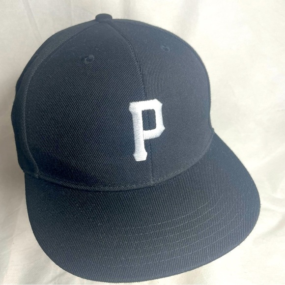 Primitive Skateboarding Embroidered “P” Logo Hat Black White Cap Snapback OSFA - Picture 1 of 11